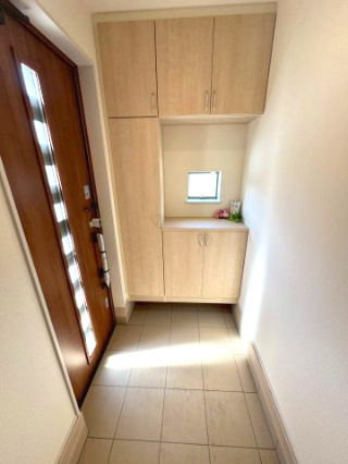 沼津市市中沢田Ⅰ　新築戸建　全6棟　A棟　　の収納|玄関収納