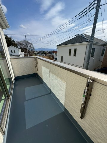 沼津市市中沢田Ⅰ　新築戸建　全6棟　A棟　　のバルコニー|現地写真