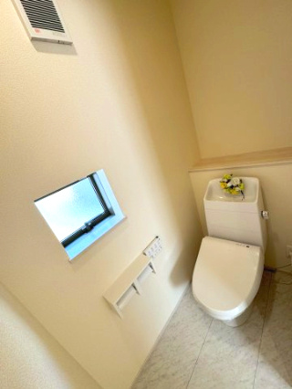 沼津市市中沢田Ⅰ　新築戸建　全6棟　A棟　　の発電・温水設備|温水洗浄暖房便座