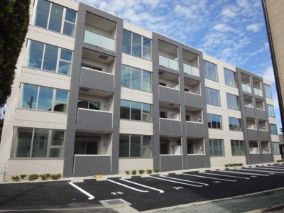 【外観】 | noire | ★駐車場有★築浅★即入居可★駅近★オートロック★南向き★