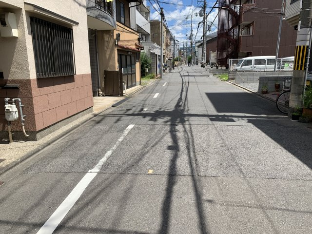 京都市左京区高野清水町　中古戸建の前面道路含む現地写真