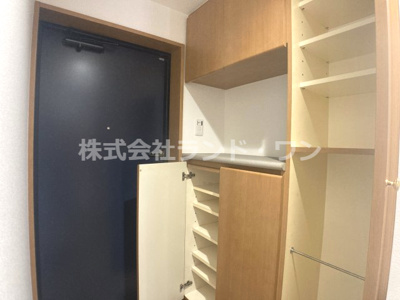 【玄関】 | ヴィルヌーブ新所沢 | シューズボックス