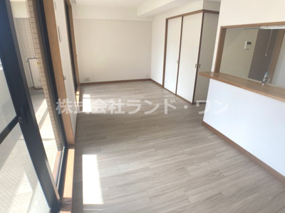 【居間・リビング】 | ヴィルヌーブ新所沢 | 約14.2帖のLDK