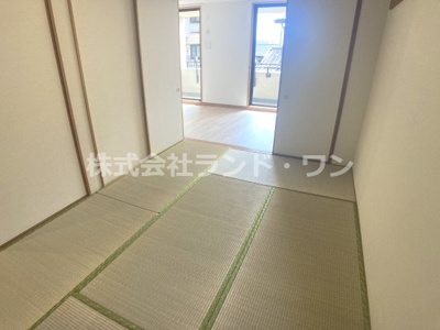 【和室】 | ヴィルヌーブ新所沢 | 約6帖の和室