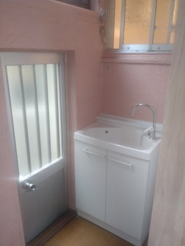 中古戸建　大東市北条1丁目（昭和44年築）の独立洗面台