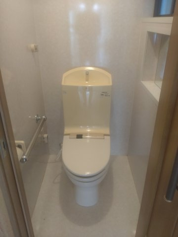 中古戸建　大東市北条1丁目（昭和44年築）のトイレ