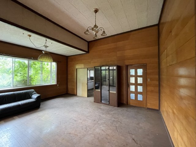 山武市大木中古一戸建の居間・リビング