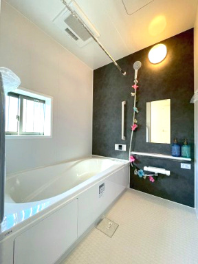 沼津市市中沢田Ⅰ　新築戸建　全6棟　B棟　　の浴室