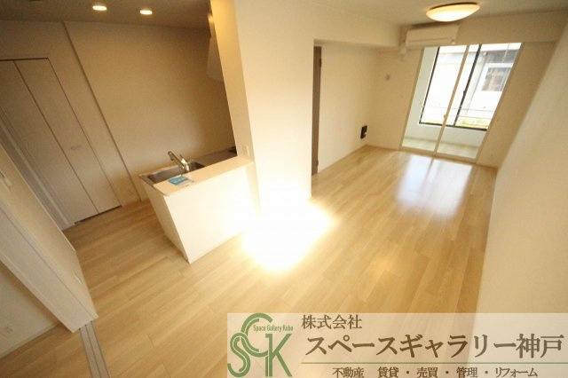 メゾン・ド・フィオーレの居間・リビング|※お部屋により仕様が異なる場合があります※