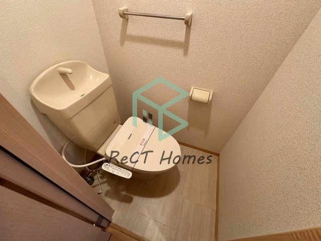 姫路市飾磨区構３丁目のハイツのトイレ