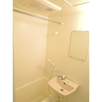 【浴室】 | プレール天王洲アイル弐番館 | お風呂で日々の疲れを落としましょう。※同タイプ別室写真