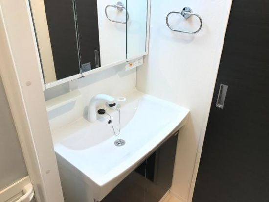 ＳＫ’　Ｖｉｖｒｅ　-エスケイビブレ-の独立洗面台