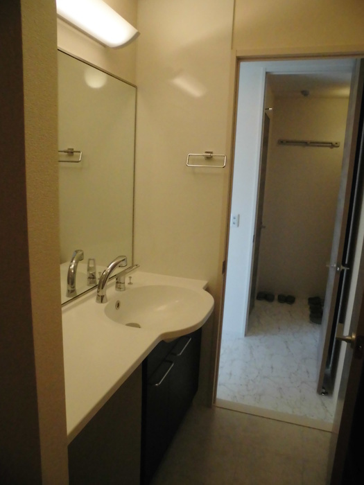 クレアンジュの洗面所