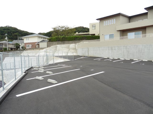 長府新松原駐車場の駐車場