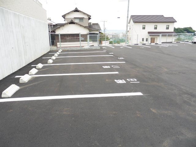 長府新松原駐車場の駐車場