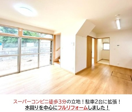 中古戸建　熊谷市冑山138-2（リフォーム住宅）の居間・リビング