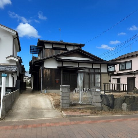 小城町上町貸戸建の外観