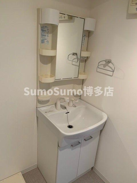 GRANDEUR住吉壱番館の独立洗面台