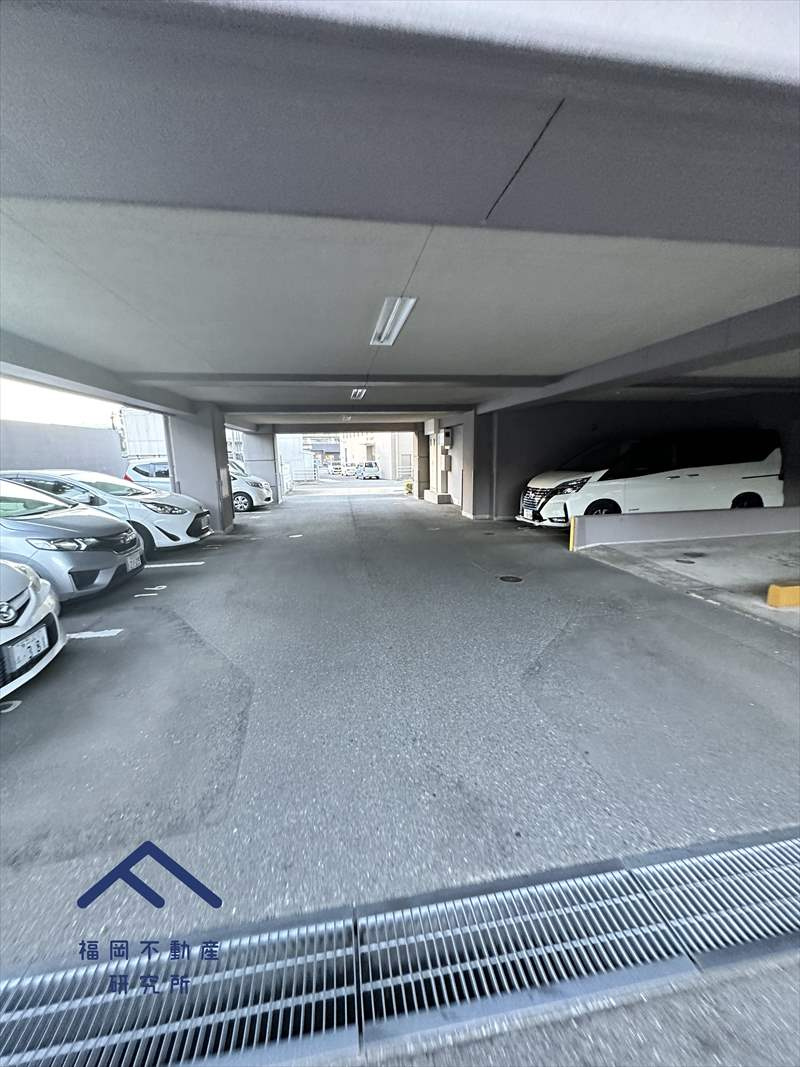 エイルヴィラグランシス篠栗の駐車場