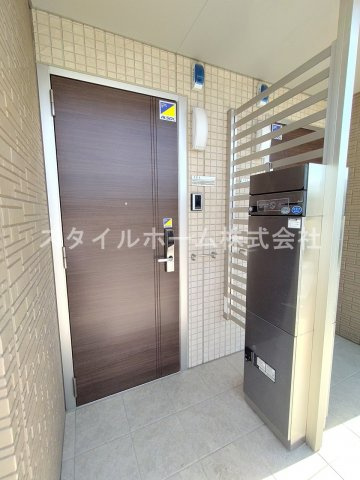 パストラル　ヴィブレの玄関