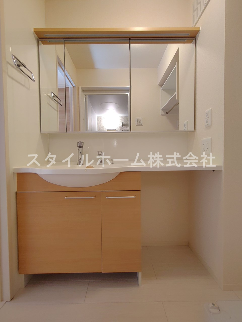 パストラル　ヴィブレの独立洗面台