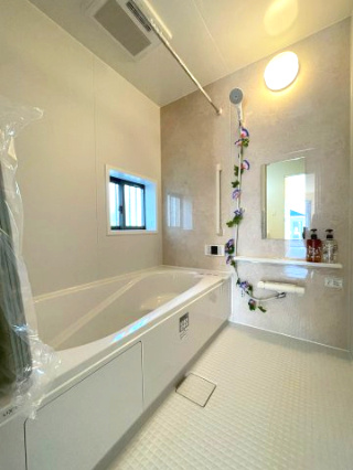 沼津市中沢田Ⅰ　新築戸建　全6棟　C棟　　の浴室