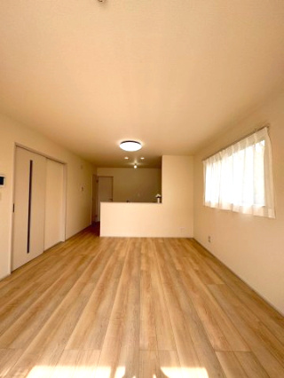 沼津市中沢田Ⅰ　新築戸建　全6棟　C棟　　の居間・リビング