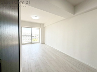 暖房機能があるため、冬場でも温かい浴室で入浴でき、乾燥機能があるため、水気を素早く取り除けます。また、換気機能があるため、湿気を素早く排出してカビや雑菌の発生を防ぐことができます。