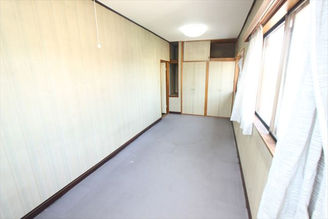 大泉学園町４－２９－３２短期貸家の居間・リビング