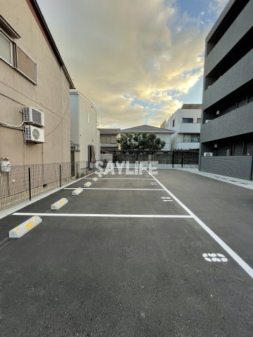 Maison　de　Mine　Nagai　Parc　Est.の駐車場