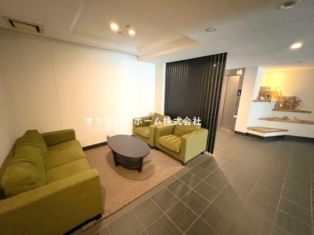 エコヴィレッジ木場　8階　角　部屋のエントランス