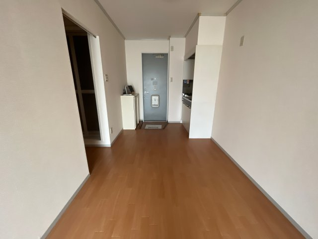 ロイヤルハイツⅡの居間・リビング