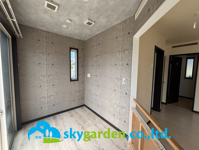 秦野市ひばりケ丘　中古戸建の居間・リビング