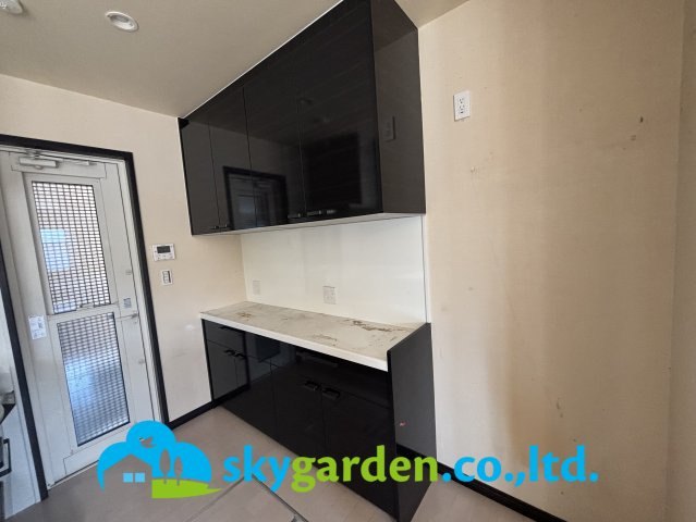 秦野市ひばりケ丘　中古戸建のキッチン