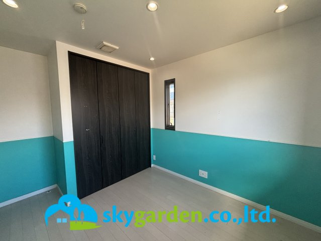 秦野市ひばりケ丘　中古戸建の洋室