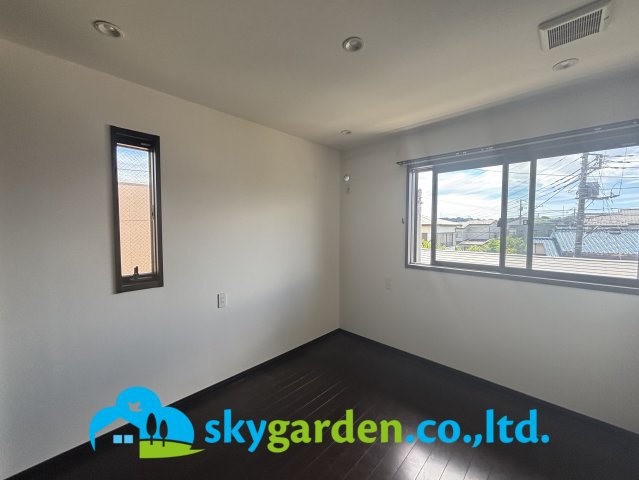 秦野市ひばりケ丘　中古戸建の寝室