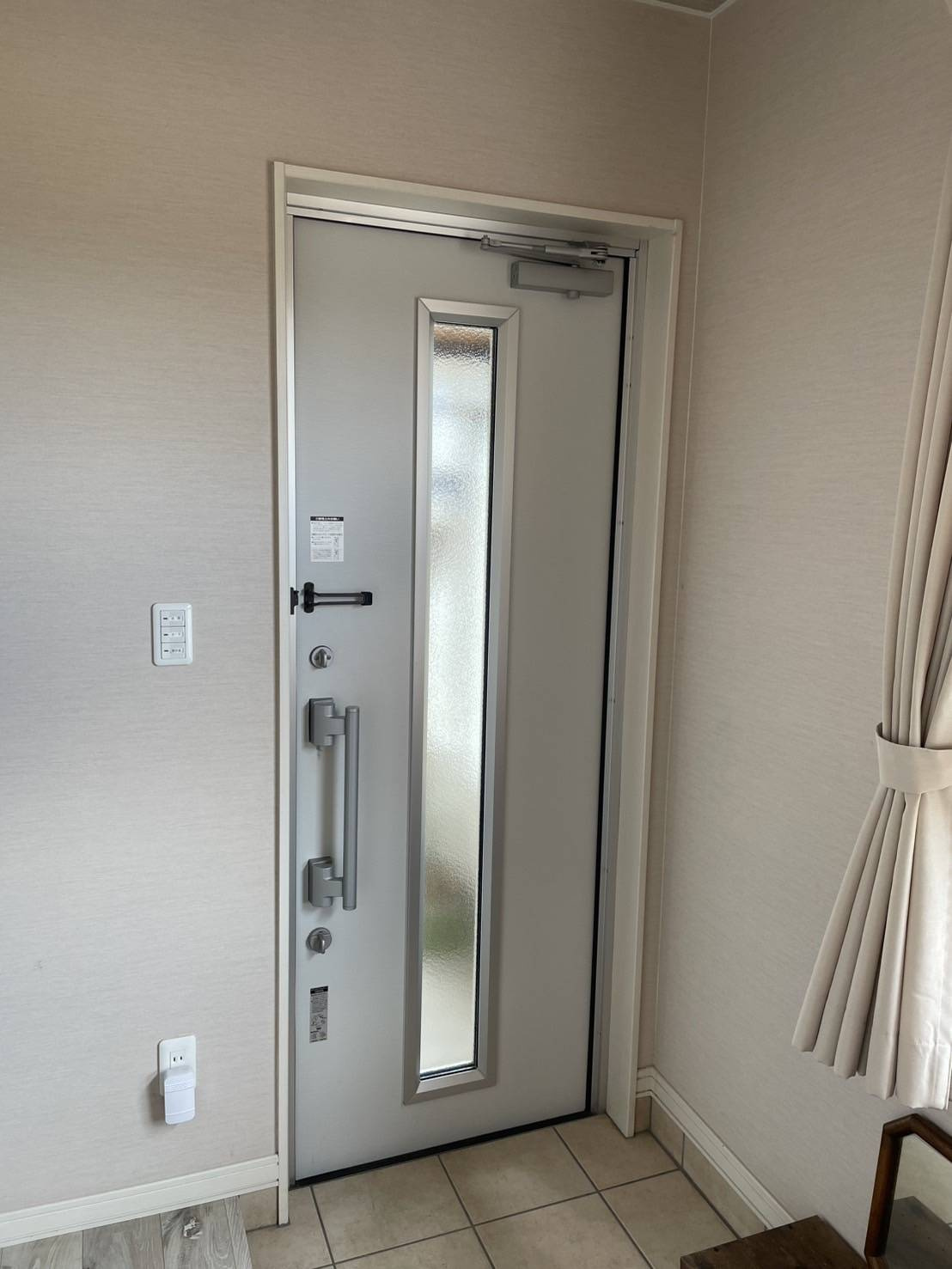 鶴居村字幌呂原野南6線　店舗兼住宅の玄関