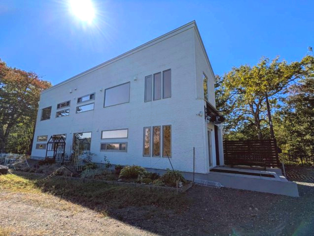 鶴居村字幌呂原野南6線　店舗兼住宅