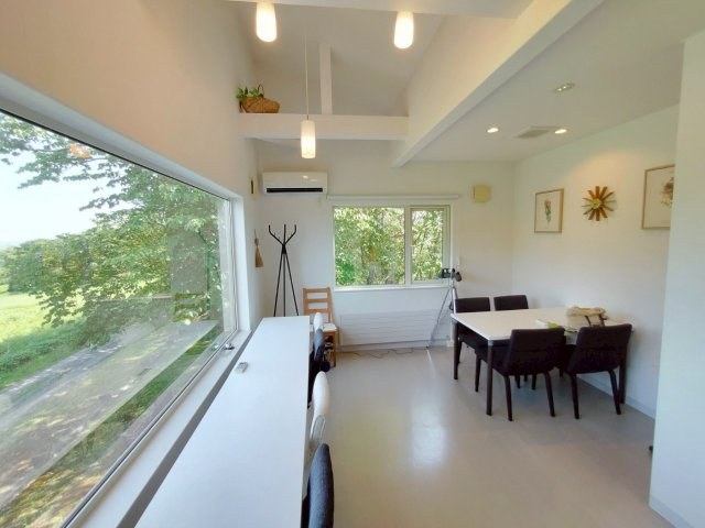 鶴居村字幌呂原野南6線　店舗兼住宅の内装