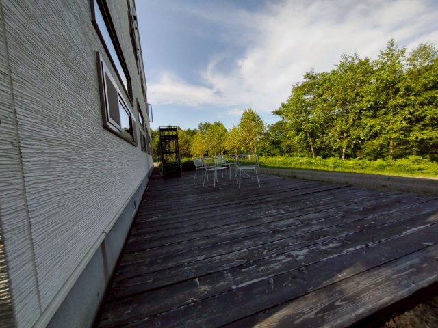 鶴居村字幌呂原野南6線　店舗兼住宅のその他|ウッドデッキ