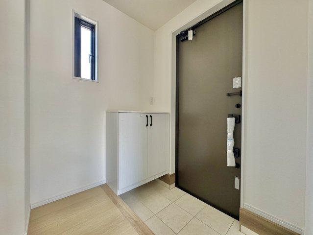 土浦市中新築一戸建ての玄関