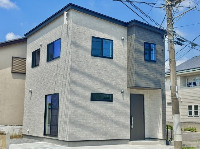 土浦市中新築一戸建ての外観