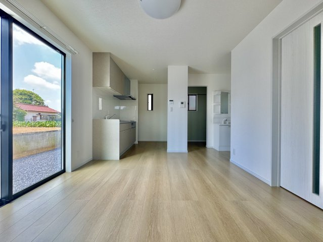 土浦市中新築一戸建ての居間・リビング