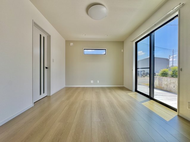 土浦市中新築一戸建ての居間・リビング