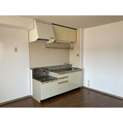 【キッチン】 | ガーデンムツミB | 使いやすいキッチンです