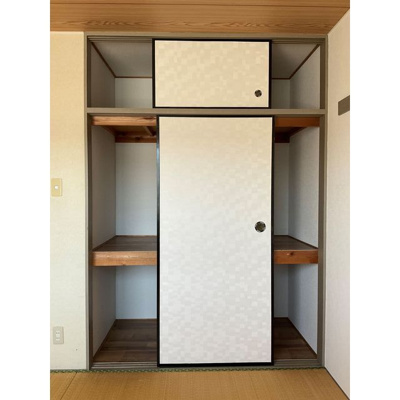 【内装】 | ガーデンムツミB | 明るい室内です