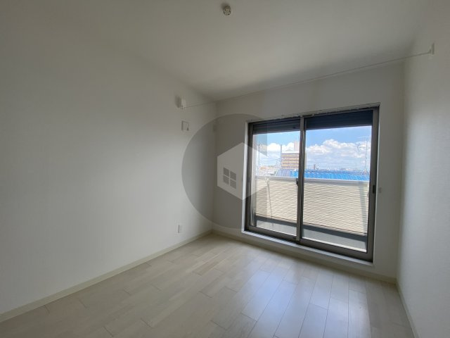 クリエオーレ寿町2の寝室