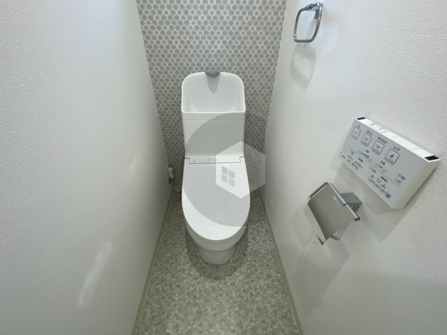 クリエオーレ寿町2のトイレ