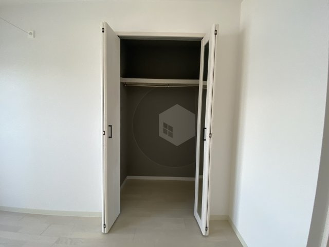 クリエオーレ寿町2の収納