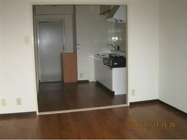 ニュー原木マンションのキッチン